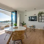 Apartamento La Concha Boutique - Adults Only