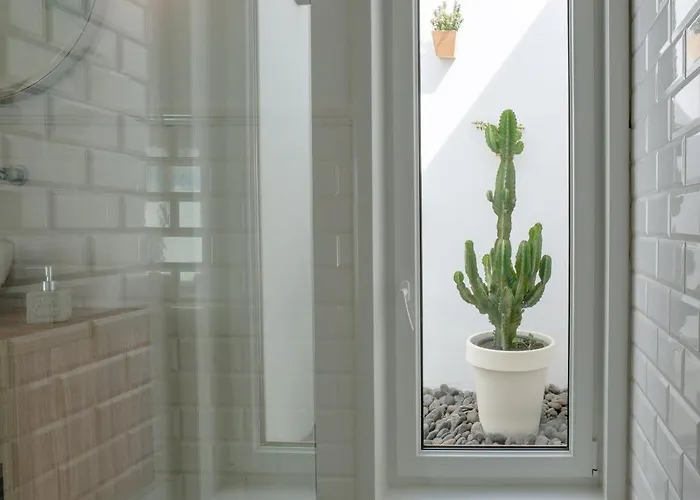 Apartment La Concha Boutique - Adults Only *